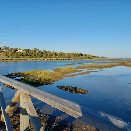 Quinta Do Golf, Sea & Sun Apartment *